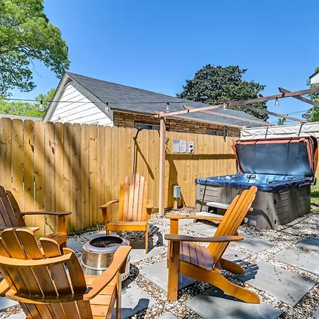 Fayetteville Gem With Private Hot Tub And Cold Plunge!